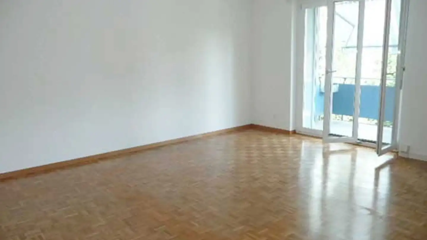 Wohnung mieten - Neunbrunnenstrasse 224, 8046 Zürich - Foto 2