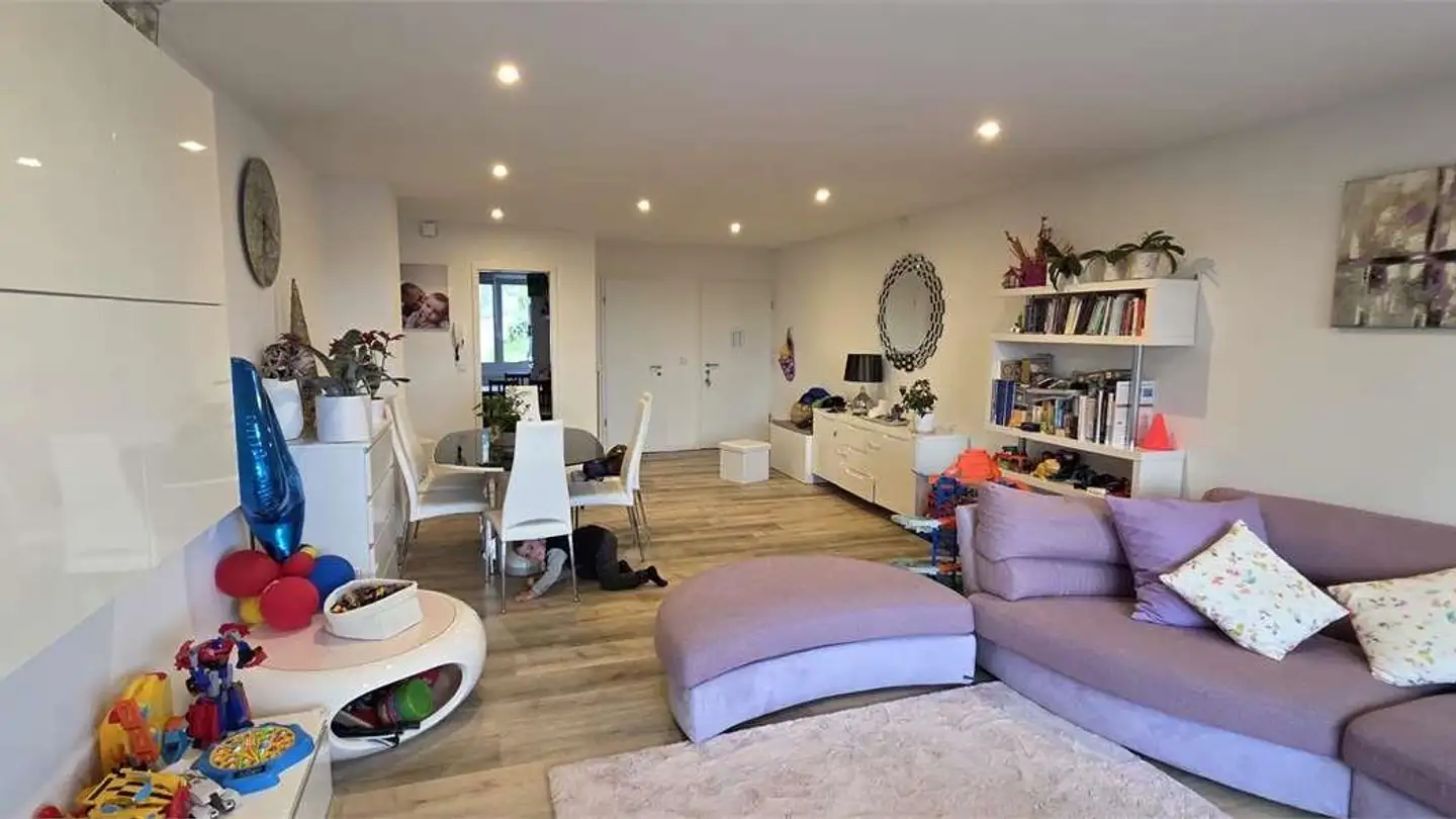 Apartment for rent - 6873 Corteglia