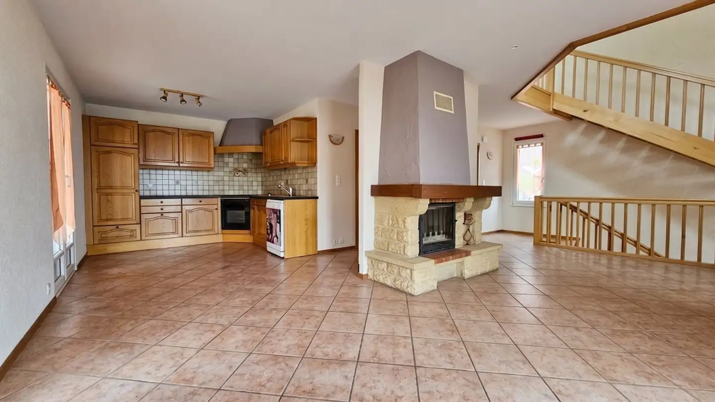 Single house for sale - 1450 Ste-Croix - Photo 3