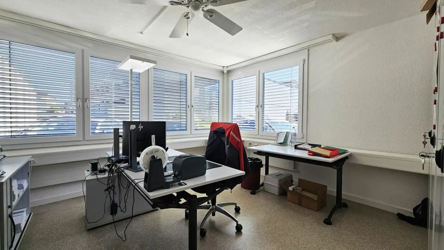 Bureau à louer - Breitenstrasse 15, 8852 Altendorf - Photo 4