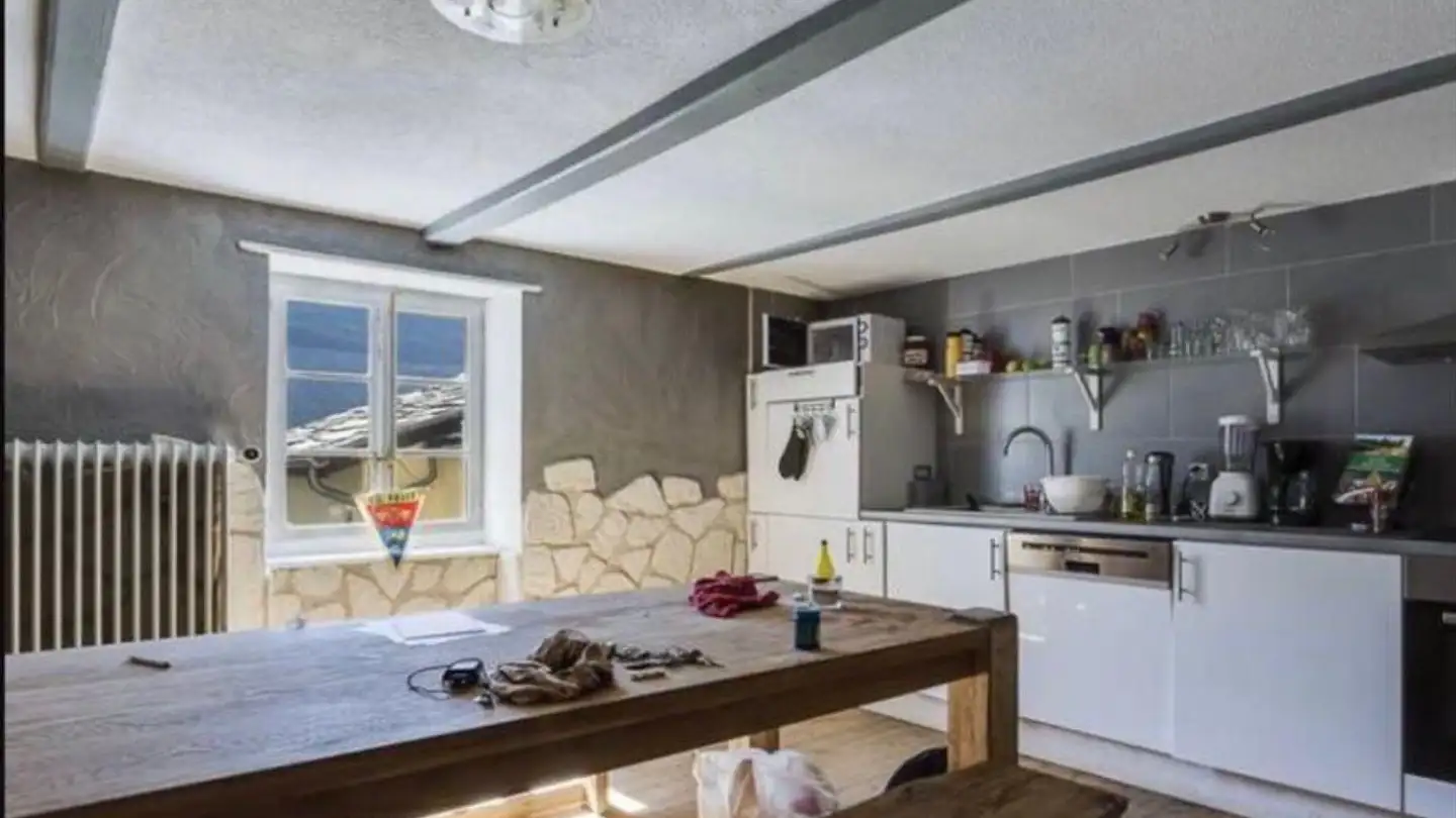 Apartment for rent - Rue De La Fontaine, 1926 Fully - Photo 3