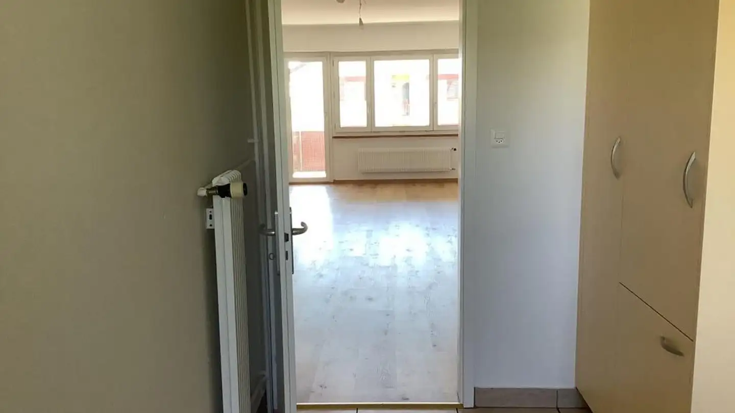 Apartment for rent - Rue Du Closel 28, 2074 Marin-Epagnier - Photo 2