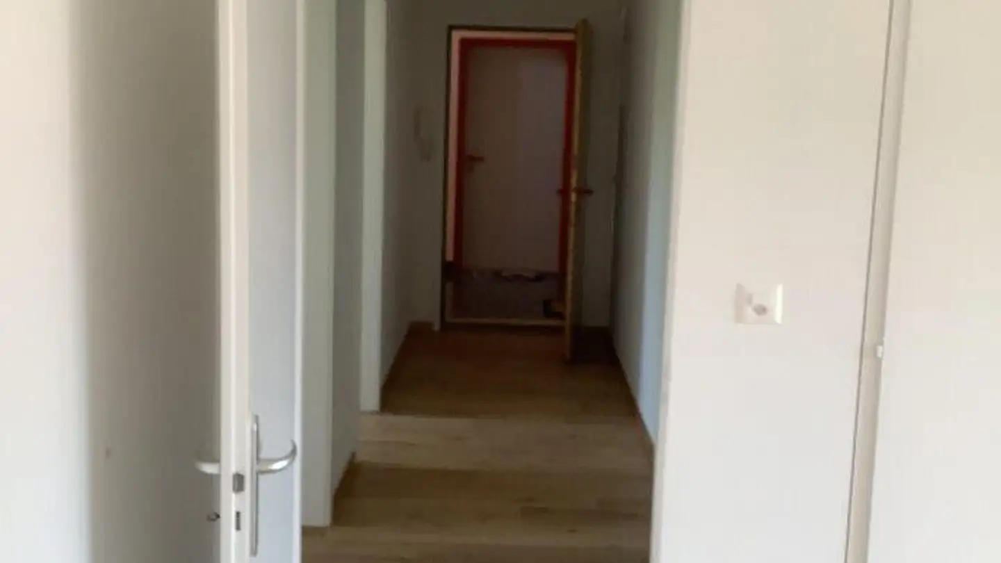 Apartment for rent - Rue Du Closel 28, 2074 Marin-Epagnier - Photo 4