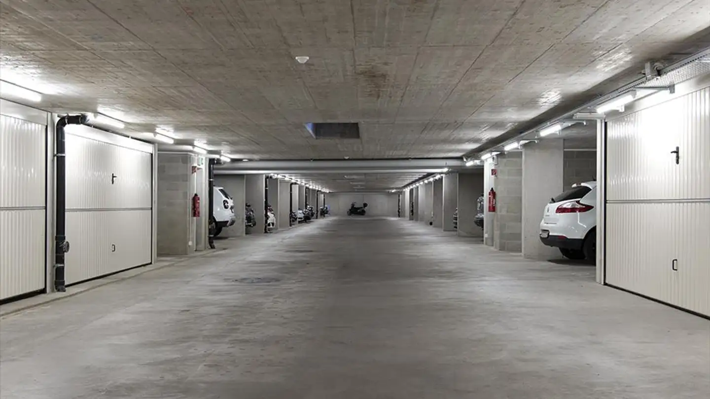 Underground parking space for rent - Chemin du Courtil, 1241 Puplinge - Photo 4