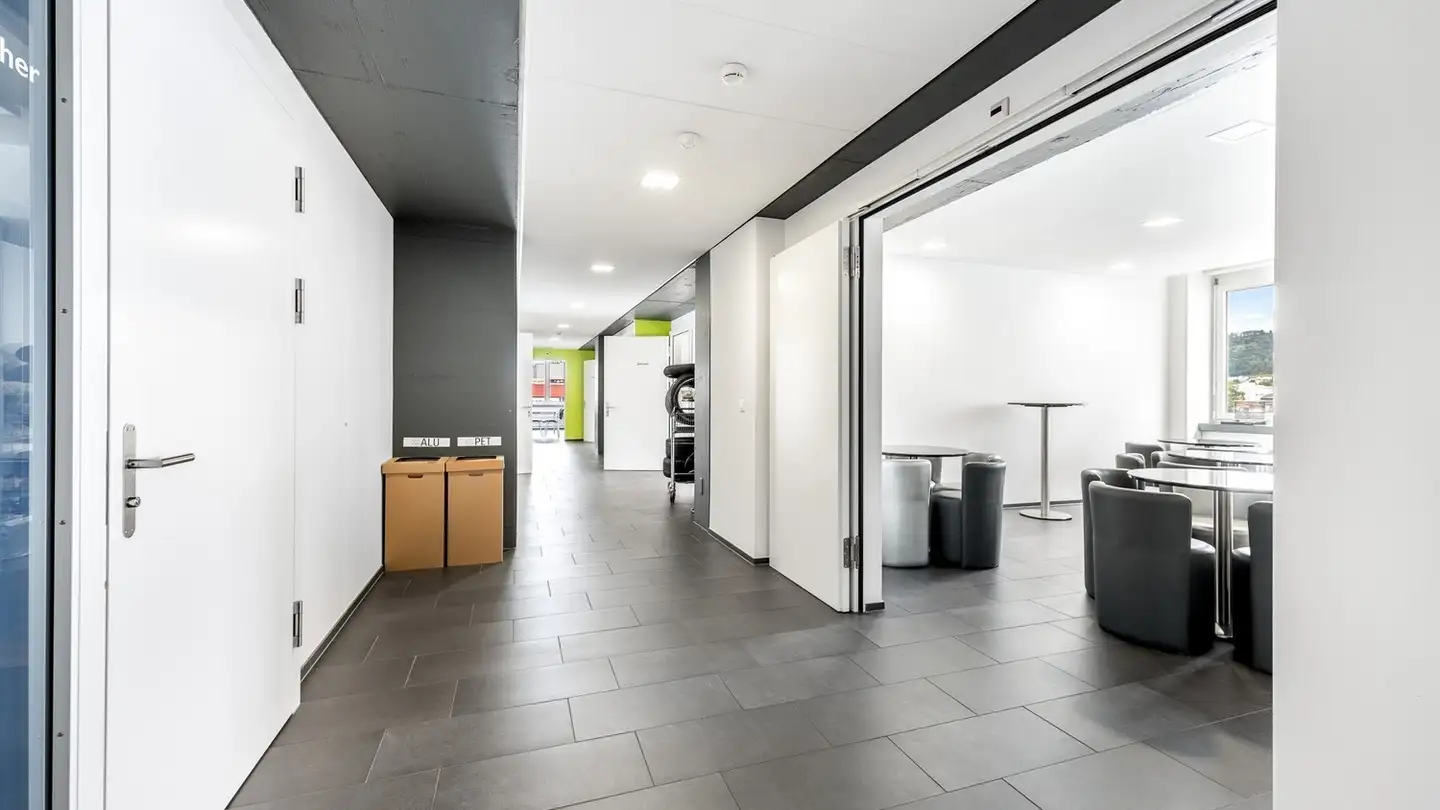 Spazio ufficio in affitto - Zürcherstrasse 109, 8952 Schlieren