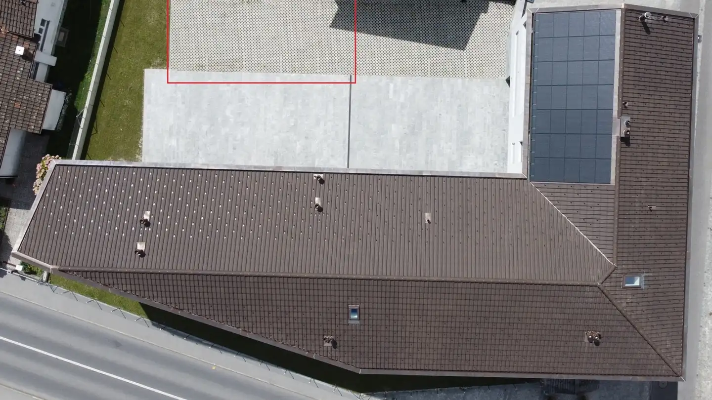 Parkplatz im Freien mieten - Via Cantonale 169, 6527 Lodrino