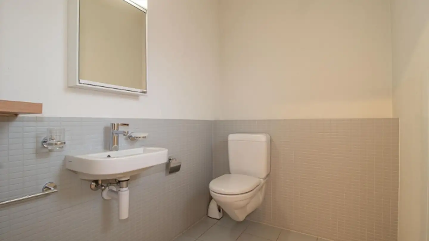 Gewerbe mieten - Bahnhofstrasse 16, 4950 Huttwil - Foto 2