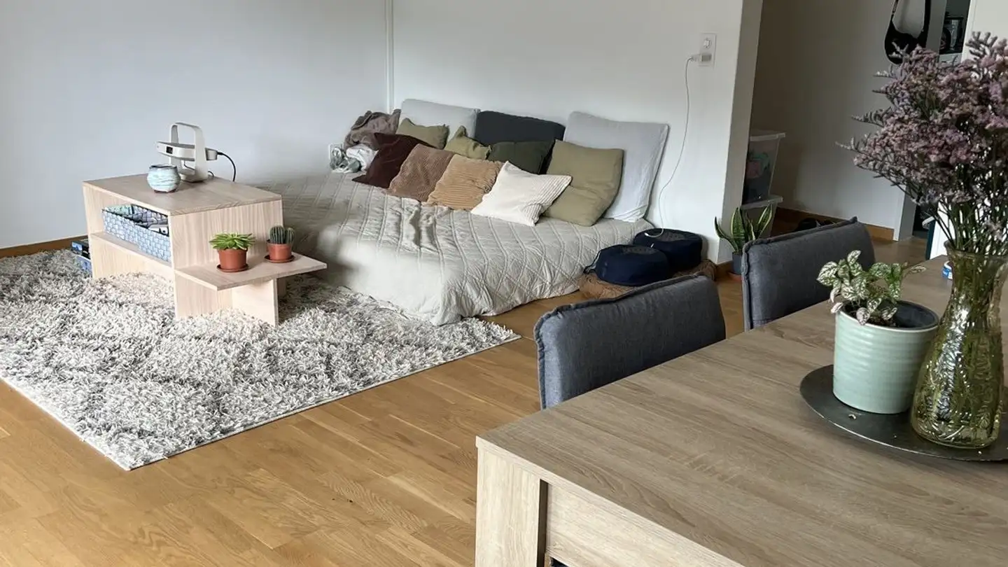 Wohnung mieten - 7206 Igis