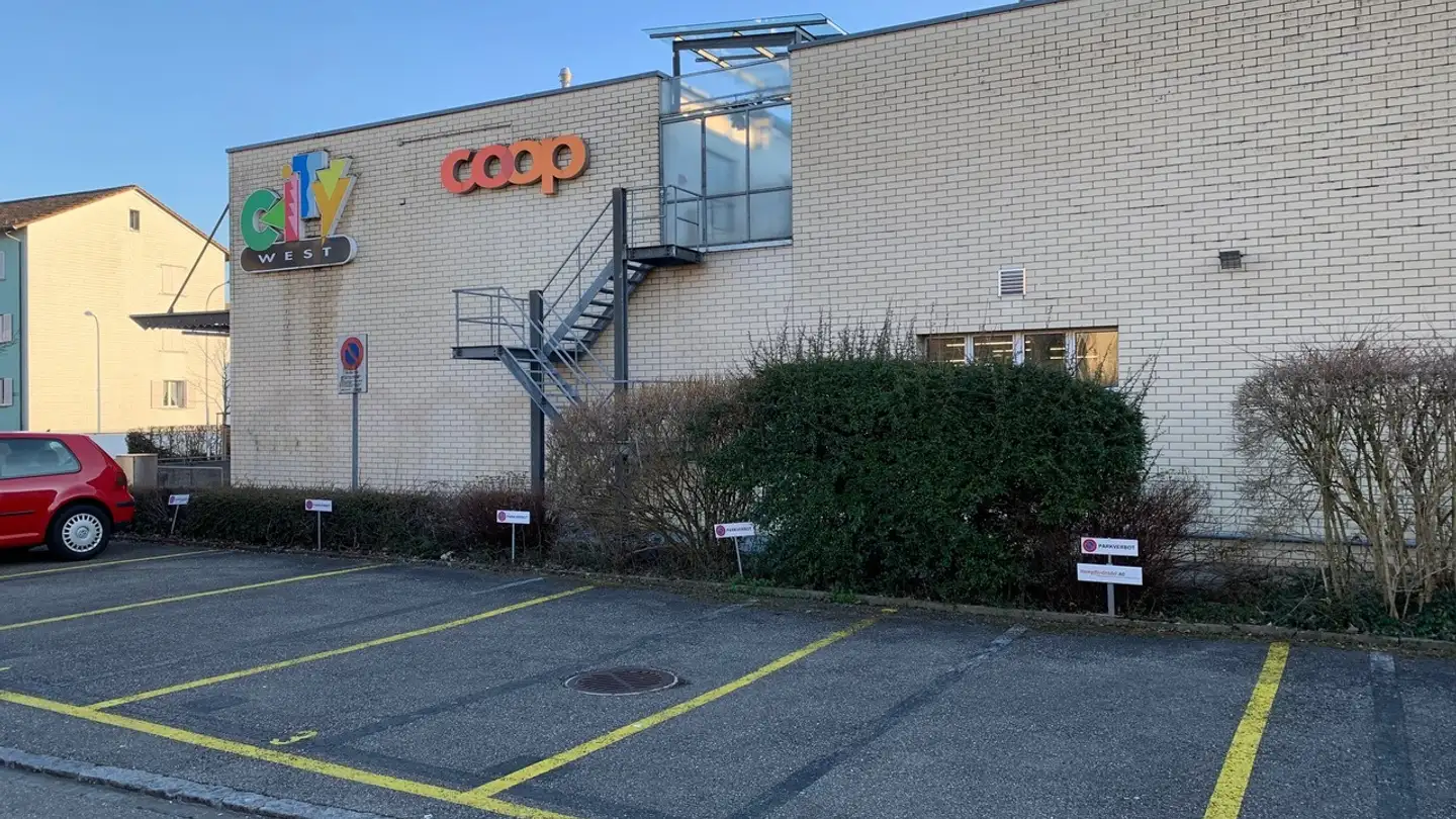 Parkplatz im Freien mieten - Föhrenweg, 4500 Solothurn