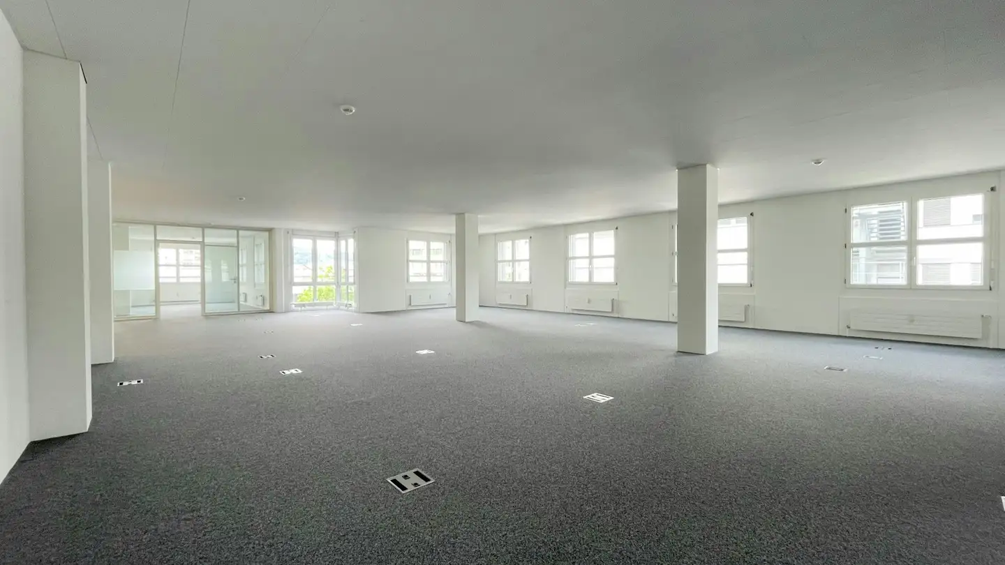 Shop for rent - Rue Robert 8, 1870 Monthey