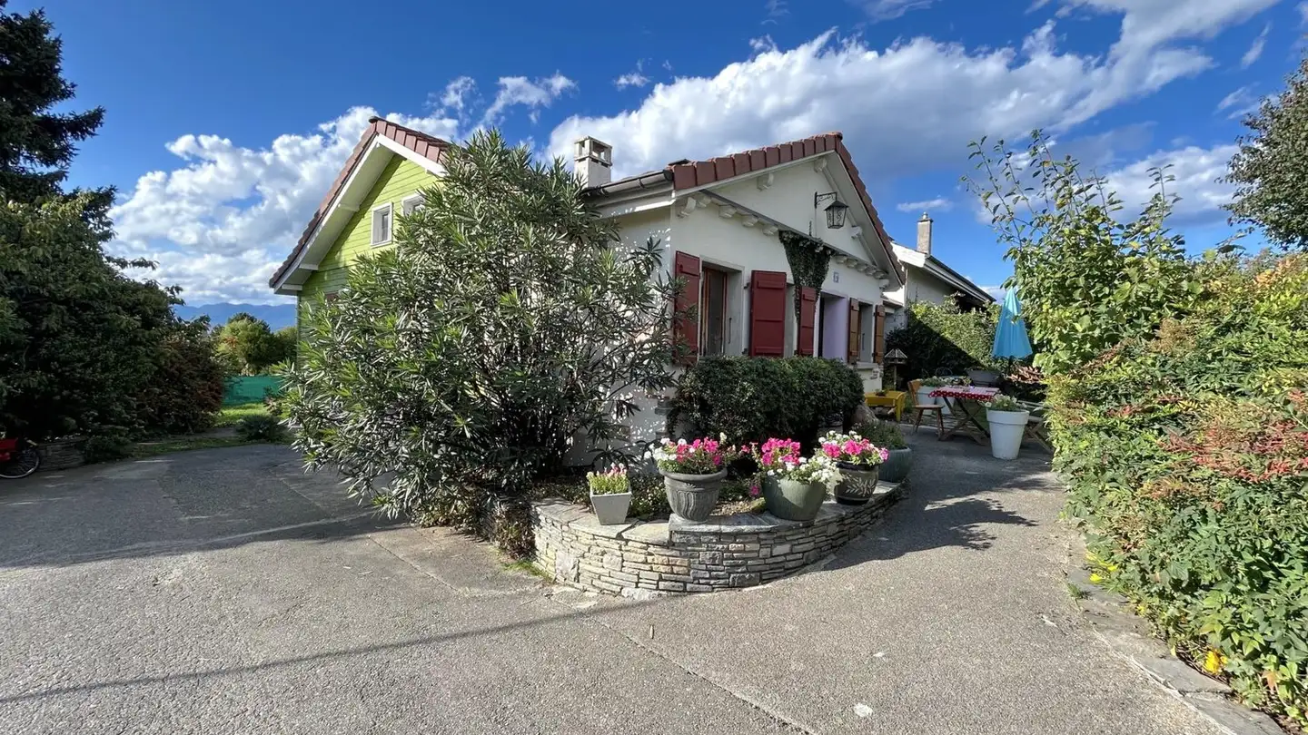 Row house for sale - 1222 Vésenaz