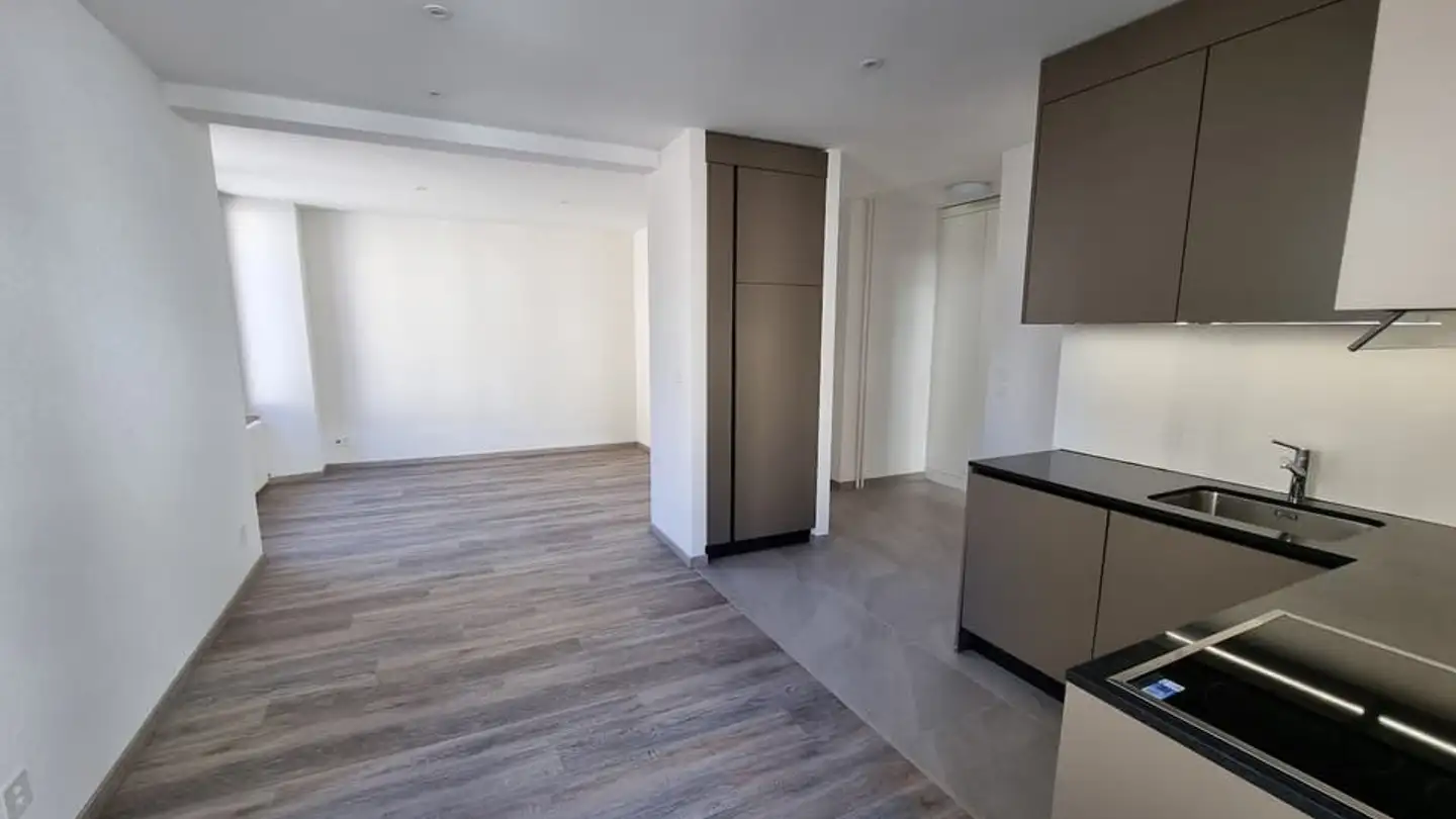 Apartment for rent - Avenue De La Gare 6, 2114 Fleurier - Photo 3