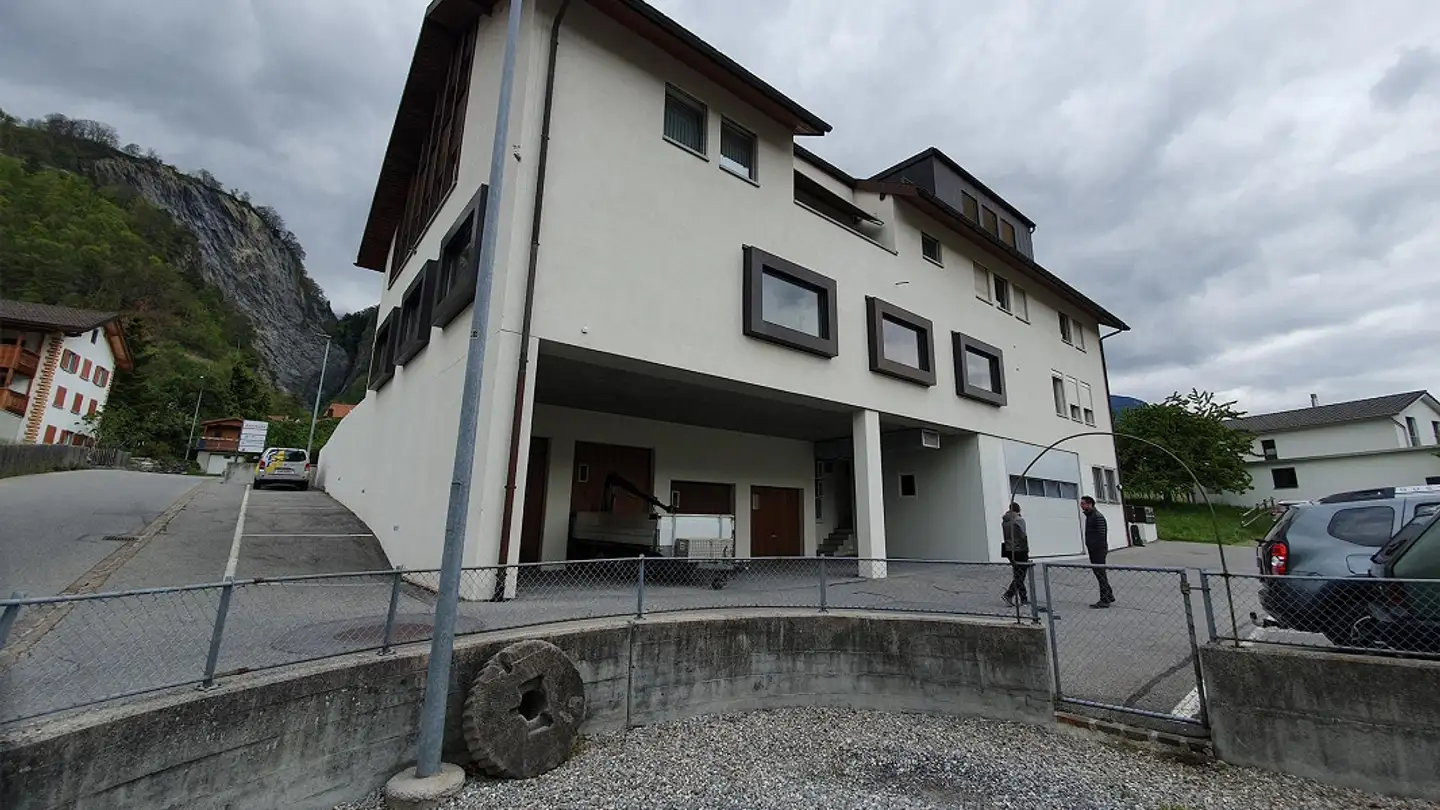 Outdoor parking space for rent - Malinweg 1, 7203 Trimmis