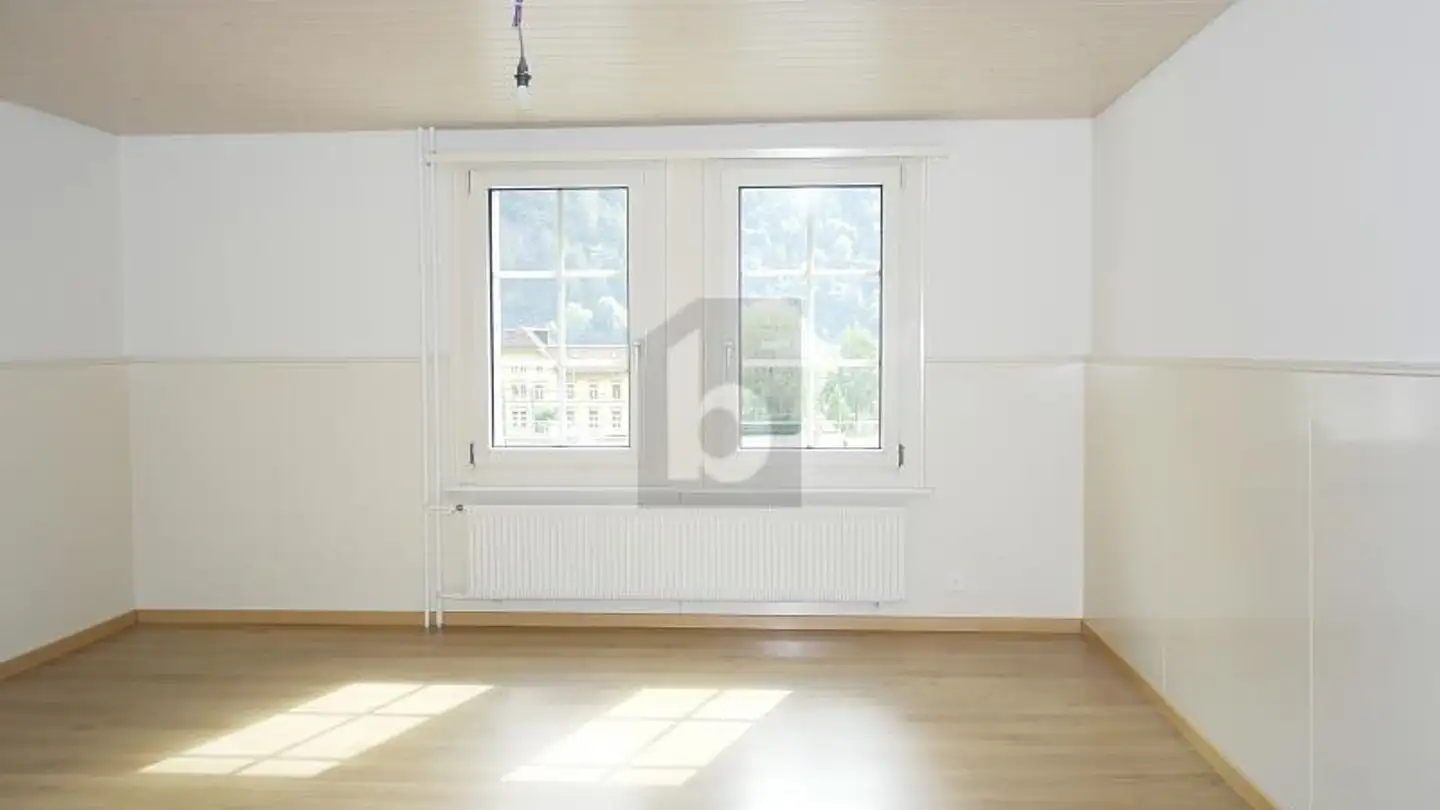 Mehrfamilienhaus kaufen - 6472 Erstfeld