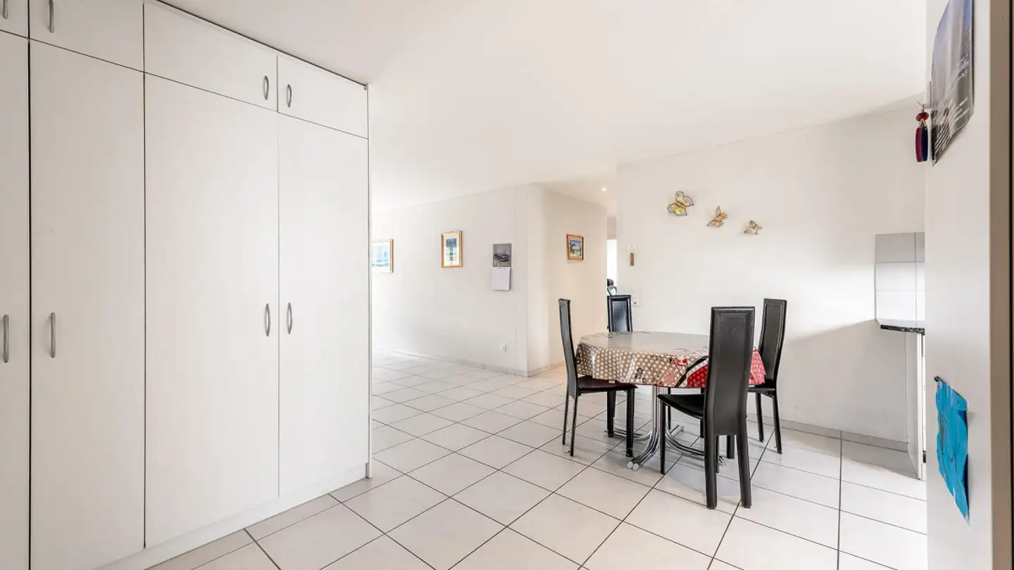 Apartment for sale - 5242 Birr - Photo 2