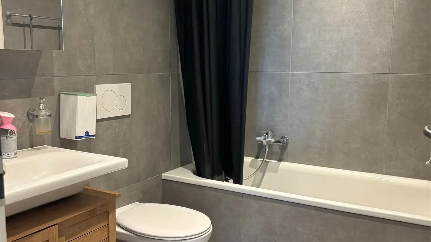 Apartment for rent - Rue De L'hôpital 16, 2114 Fleurier - Photo 3