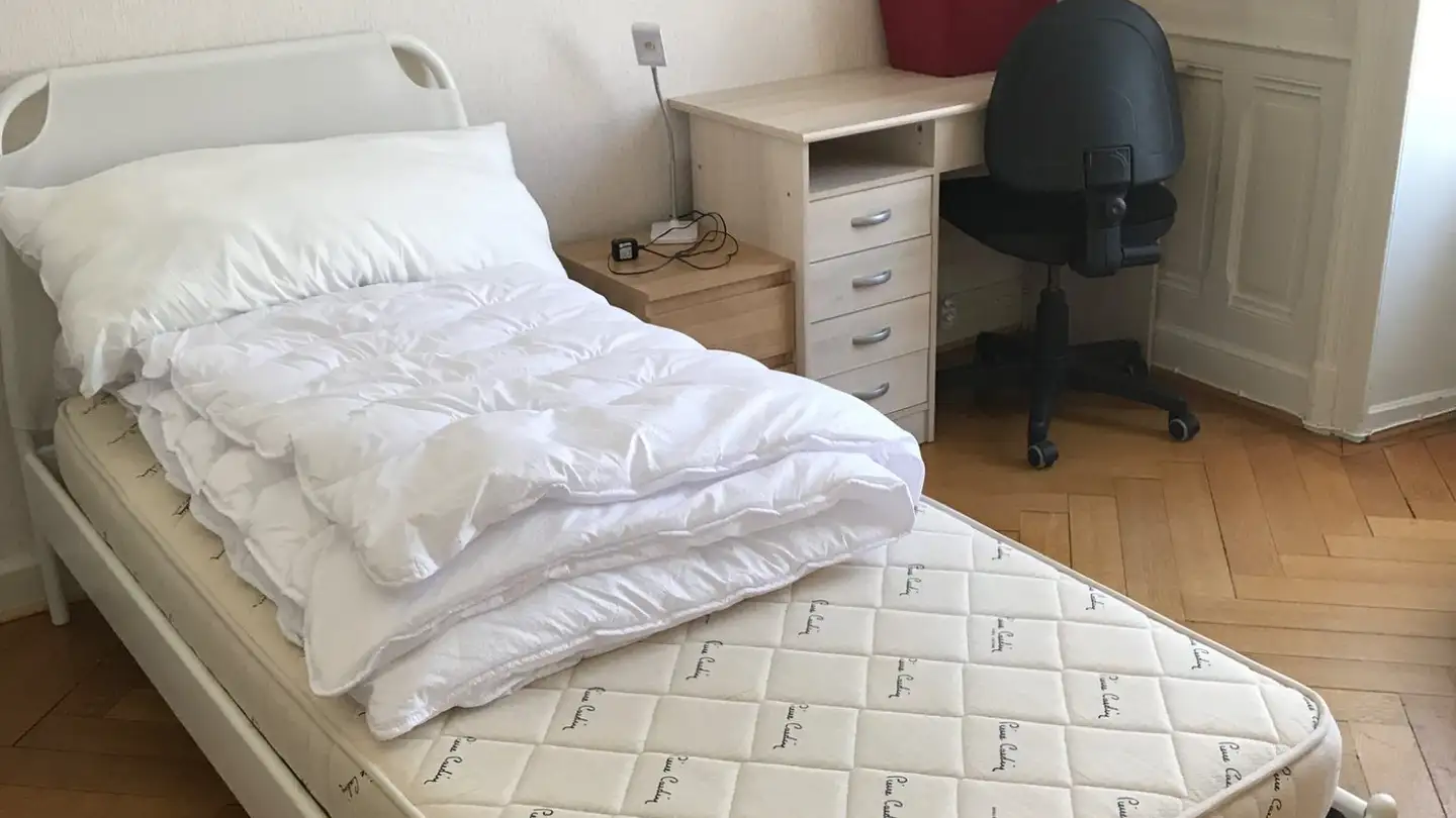 Chambre à louer - 1004 Lausanne