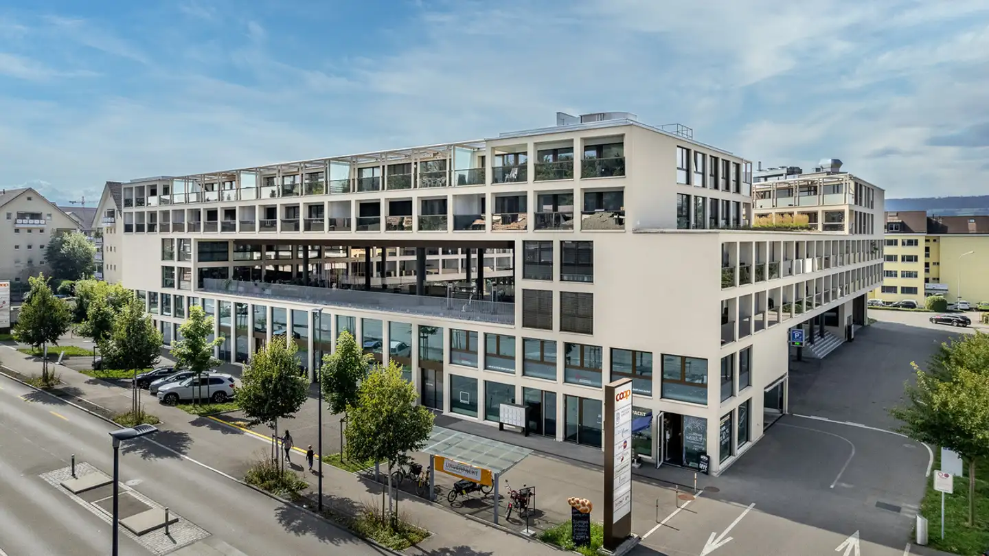 Place de parking souterraine à louer - Winterthurerstrasse, 8610 Uster