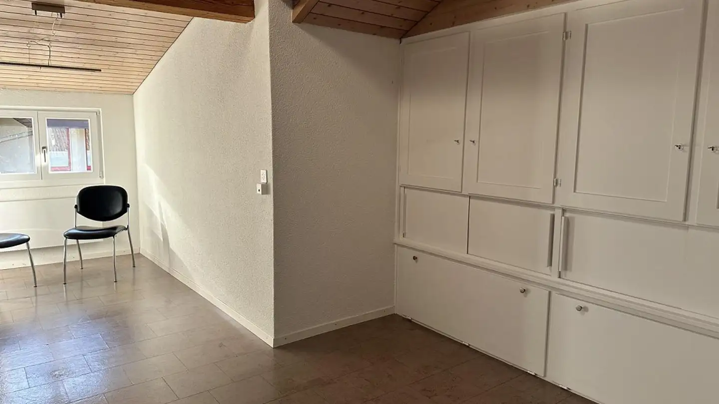 Gewerbe mieten - Oberlandstrasse 7, 3700 Spiez - Foto 2