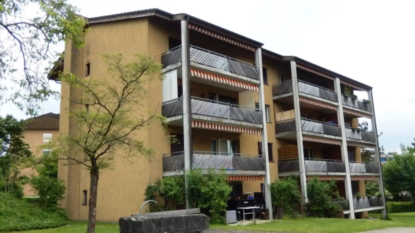 Parcheggio esterno in affitto - Gumpisbüelstrasse, 8600 Dübendorf