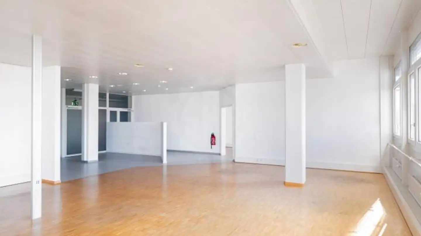 Mixed-use building for rent - Route Du Grand-Lancy, 1212 Grand-Lancy - Photo 2