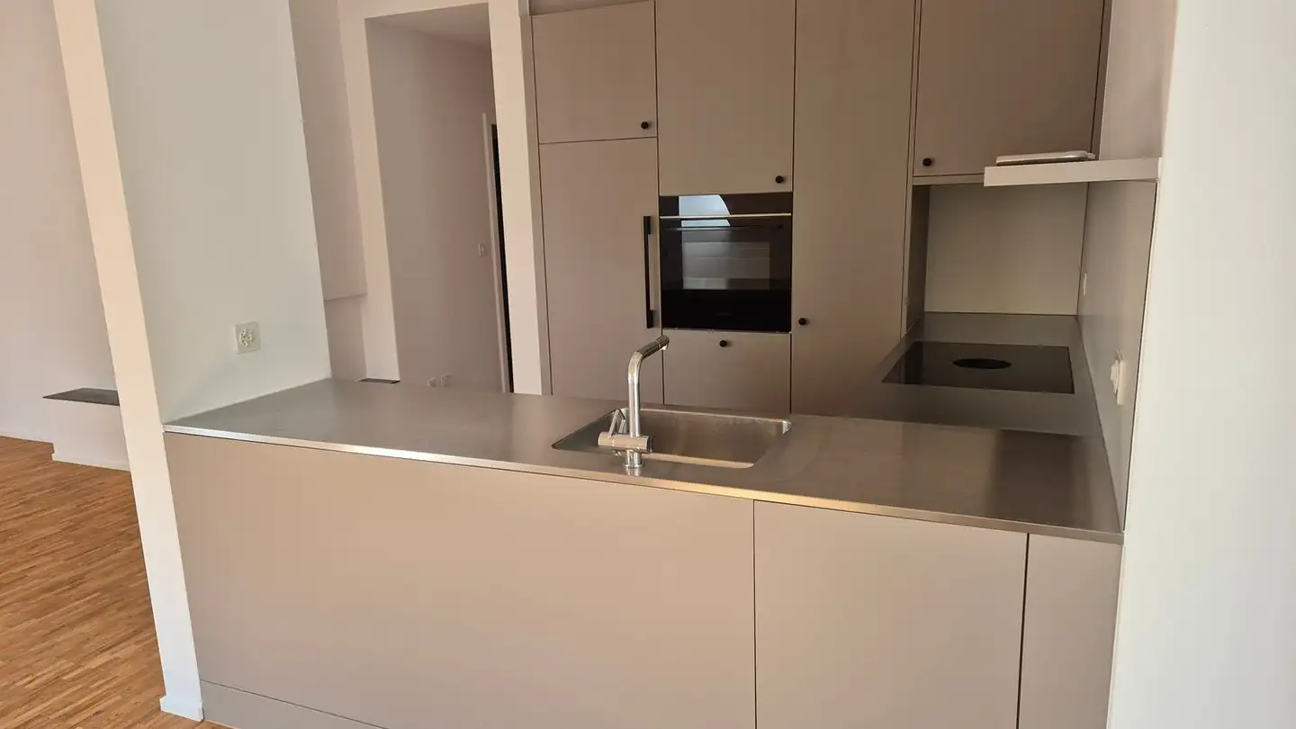 Attic flat for rent - Chemin De L'évêché / Bischofkänelweg 5, 2504 Biel/Bienne