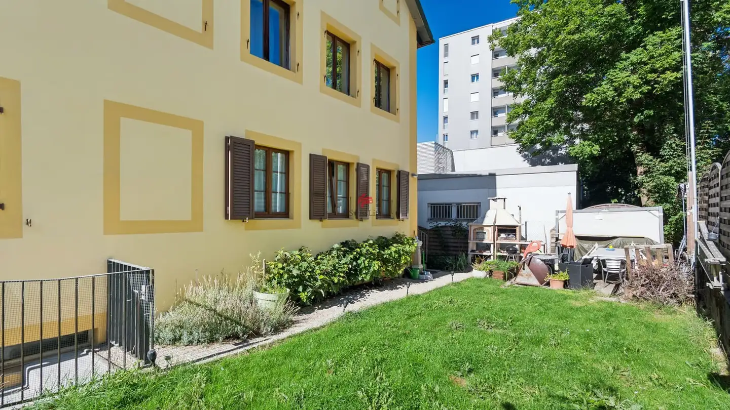 Residential building for sale - Rue Fritz-Courvoisier 20, 2300 La Chaux-de-Fonds - Photo 2