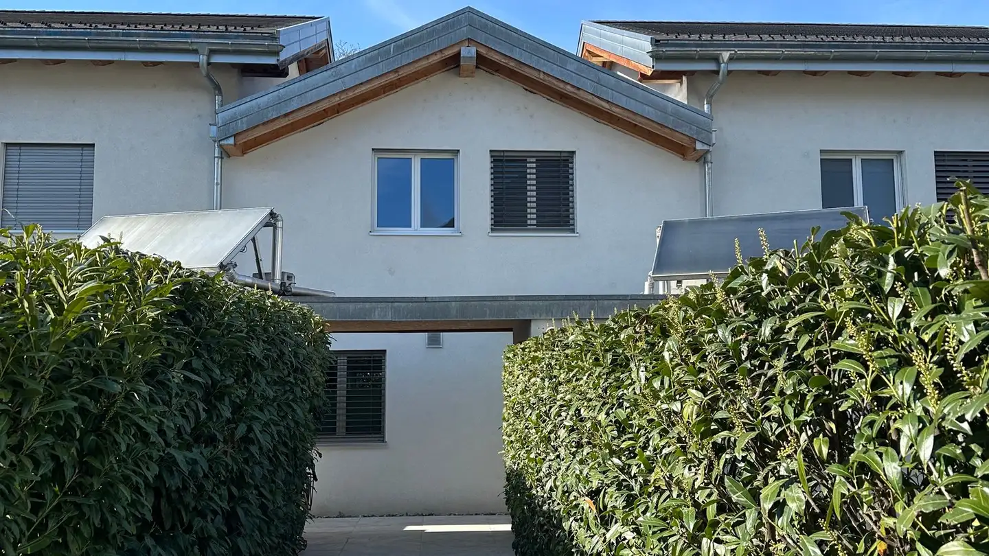 Doppelhaushälfte mieten - Impasse Des Troutsards 4b, 1958 St-Léonard