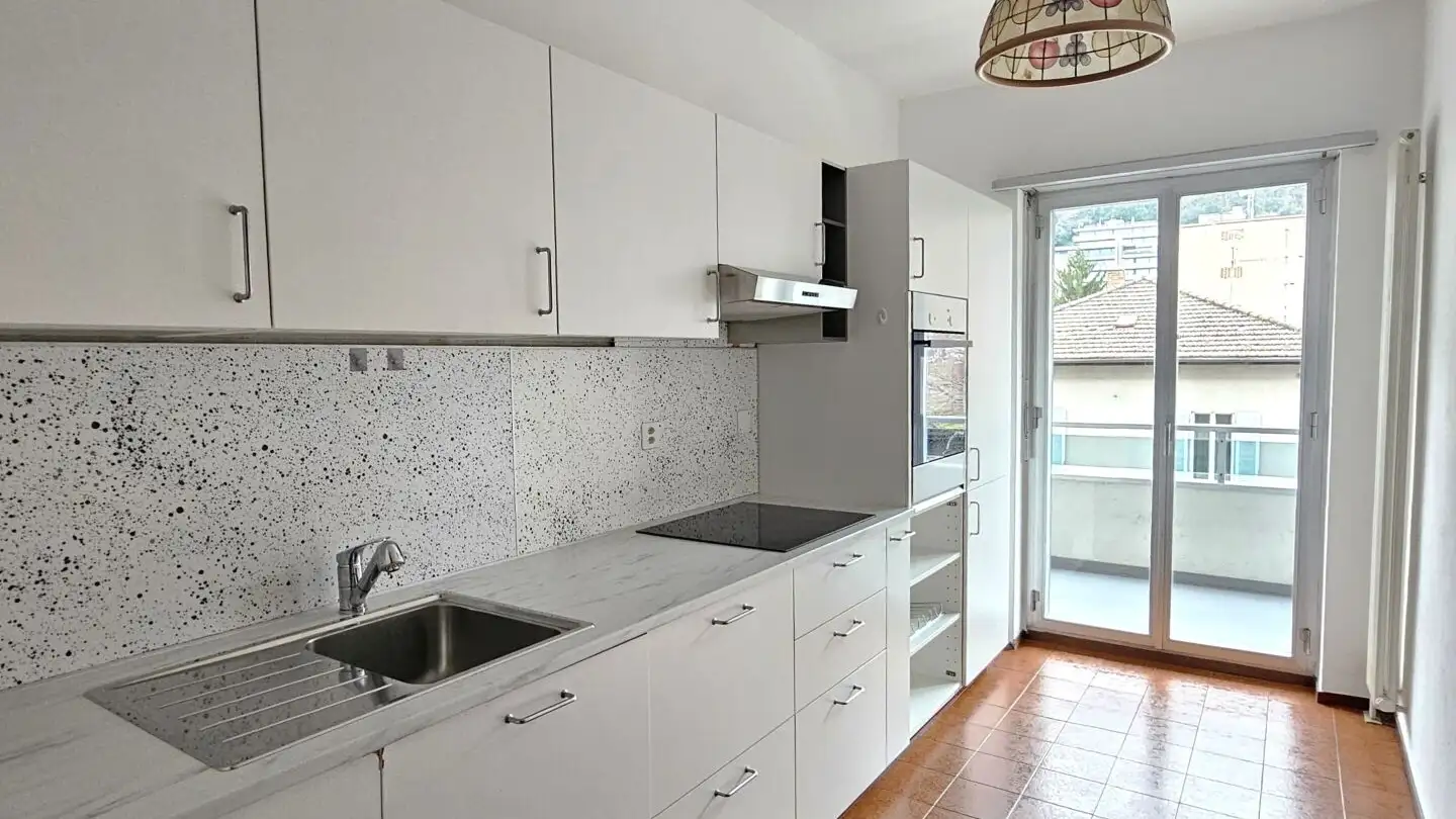 Apartment for rent - Via Delle Scuole, 6900 Lugano - Photo 2