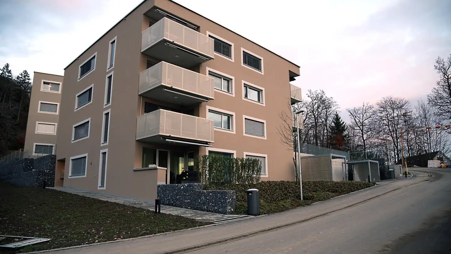 Appartement à louer - Ulmenstrasse 1, 8636 Wald ZH - Photo 2