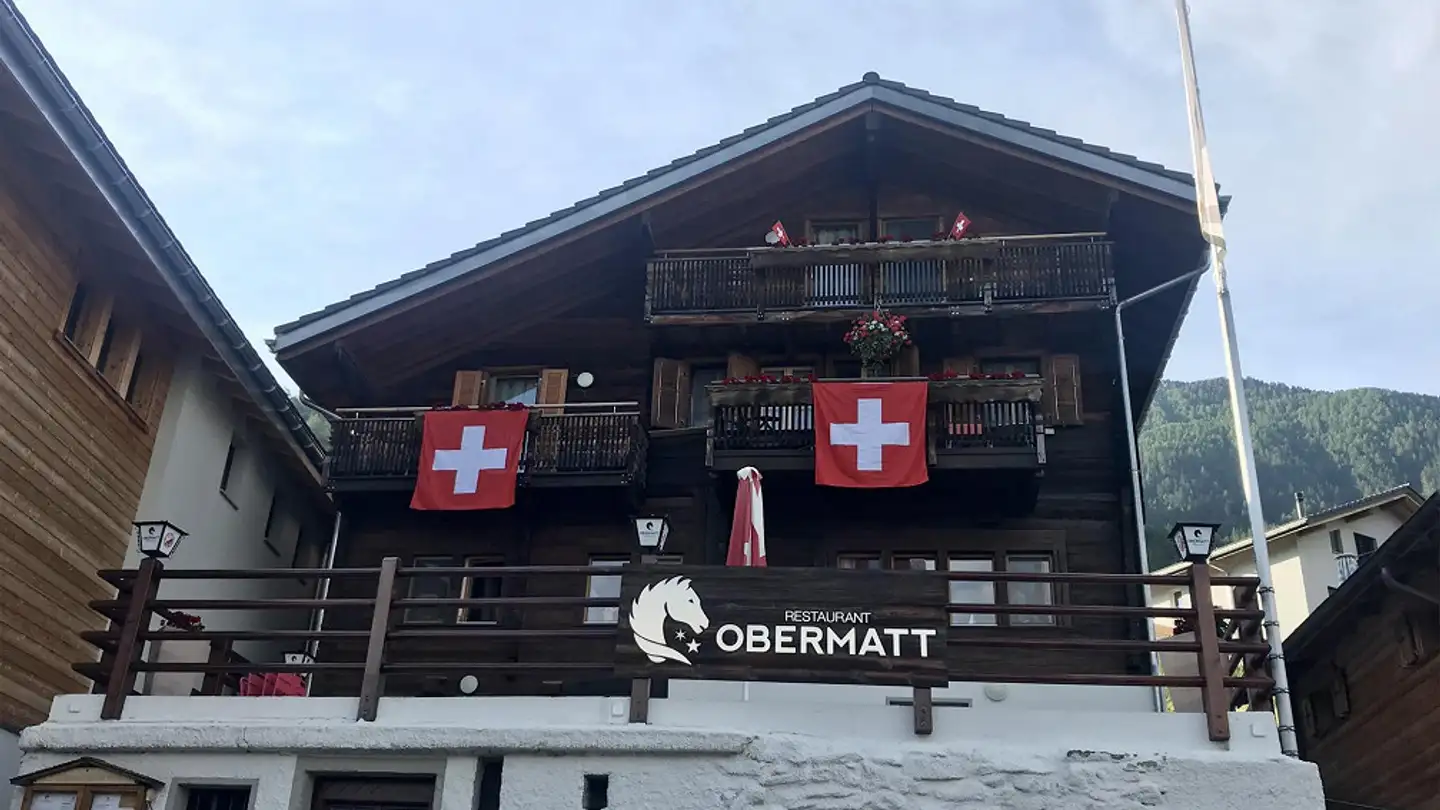 Restaurant for sale - 3947 Ergisch
