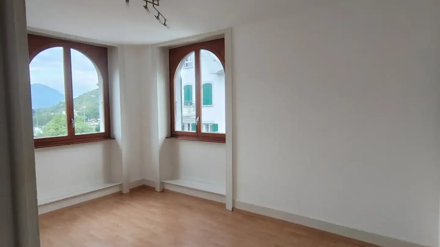 Apartment for rent - Avenue De La Gare 10, 1880 Bex - Photo 2