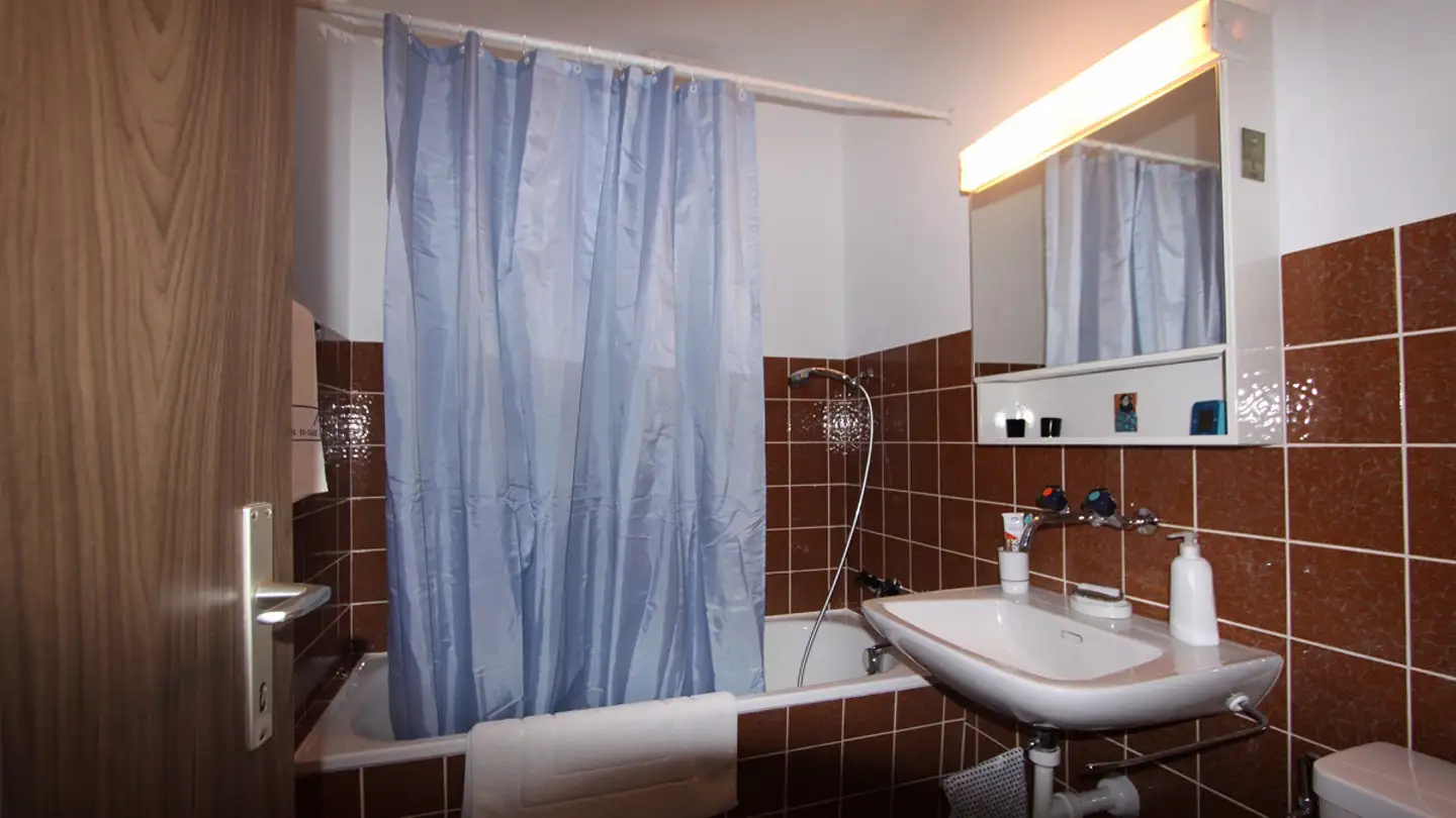 Appartamento a gradini in affitto - Via Acla 1, 7180 Disentis/Mustér - Foto 3