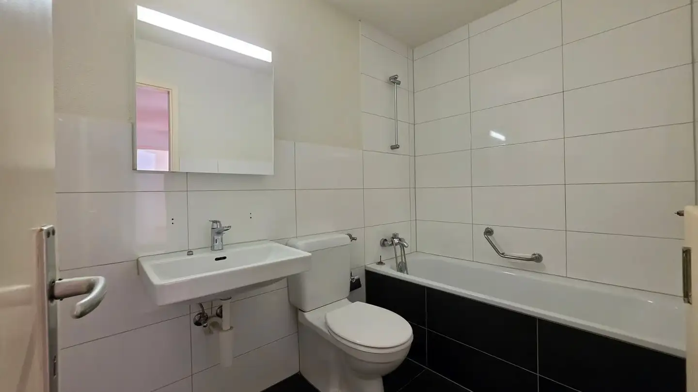 Wohnung mieten - Höllsteweg 1, 5312 Döttingen - Foto 3