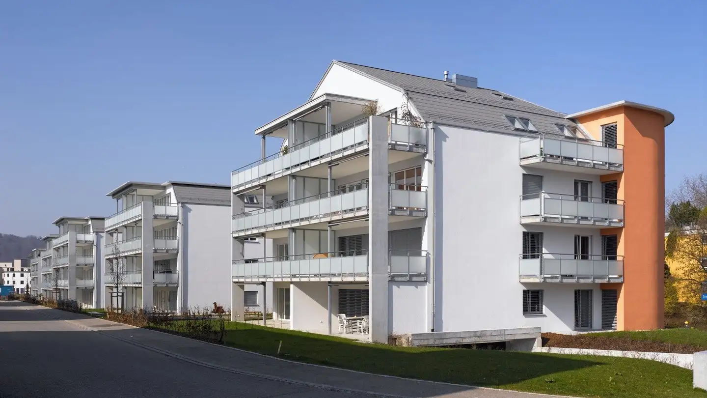 Tiefgaragenstellplatz mieten - Urdorferstrasse 87, 8952 Schlieren