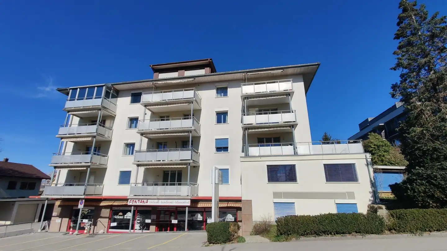 Outdoor parking space for rent - Bahnhofstrasse 15, 3186 Düdingen - Photo 2