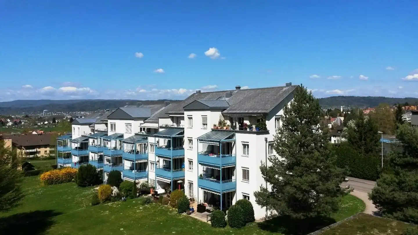 Tiefgaragenstellplatz mieten - Baumgartenstrasse 18, 8902 Urdorf