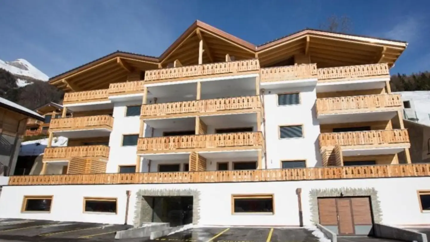 Outdoor parking space for rent - Route Des Bains 25, 1911 Ovronnaz