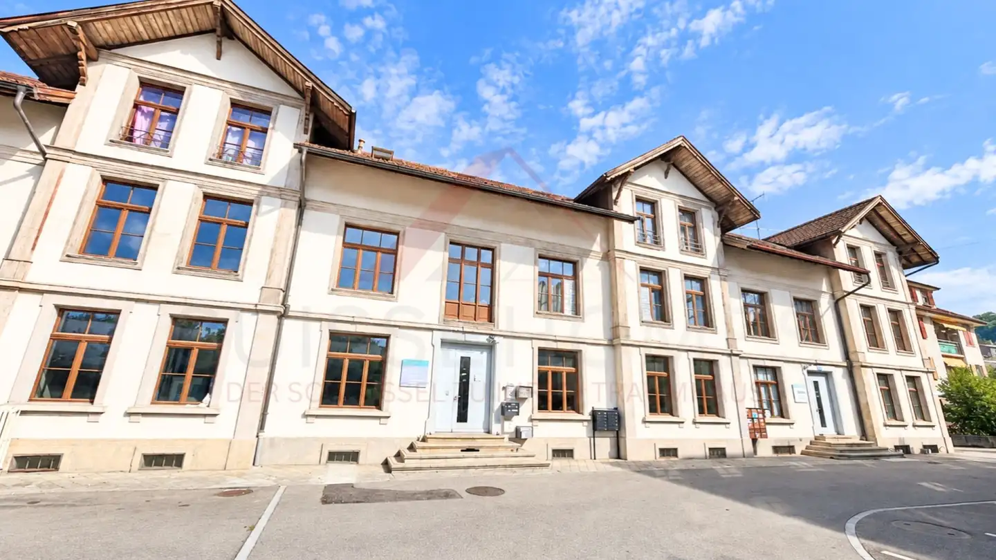 Edificio residenziale in vendita - 4950 Huttwil