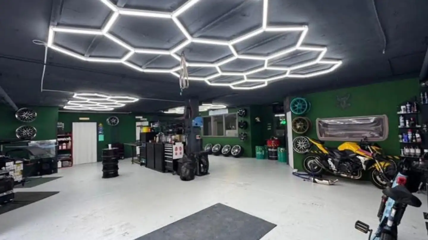 Workshop for rent - 7324 Vilters