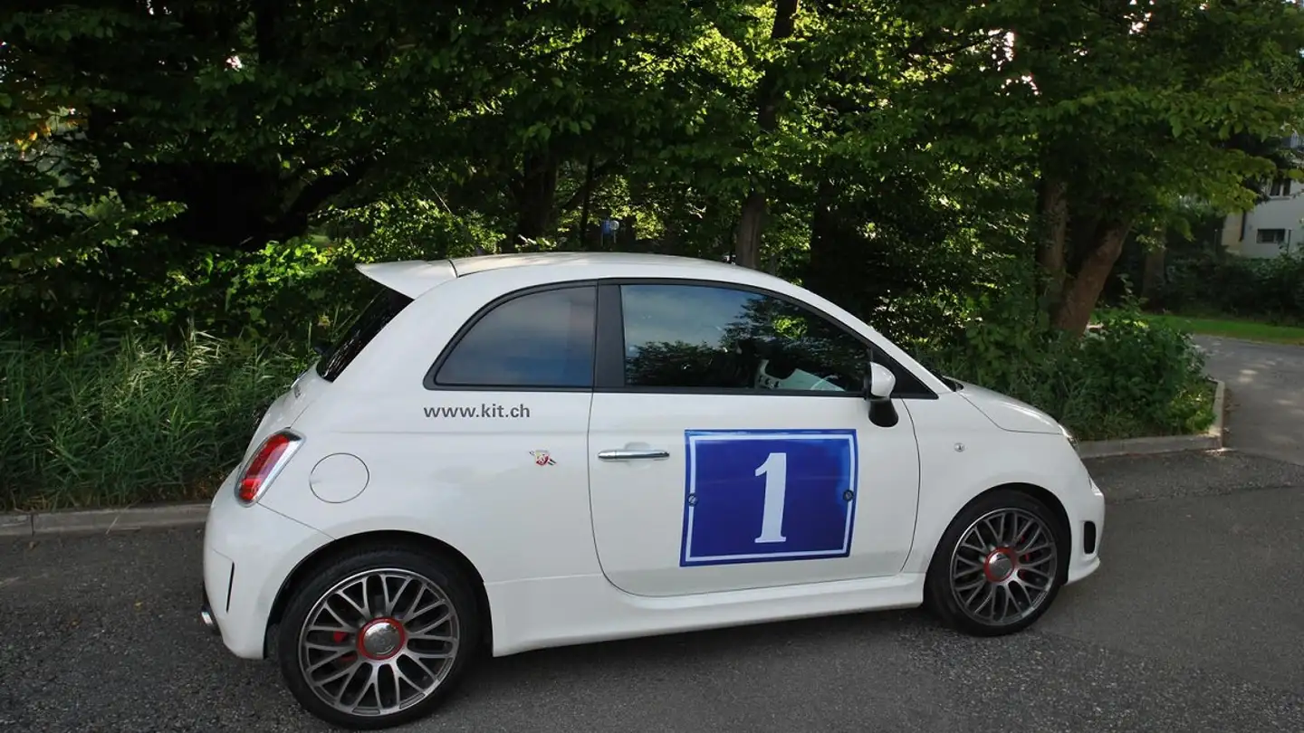 Parcheggio sotterraneo in affitto - Köschenrütiweg 3, 8052 Zürich