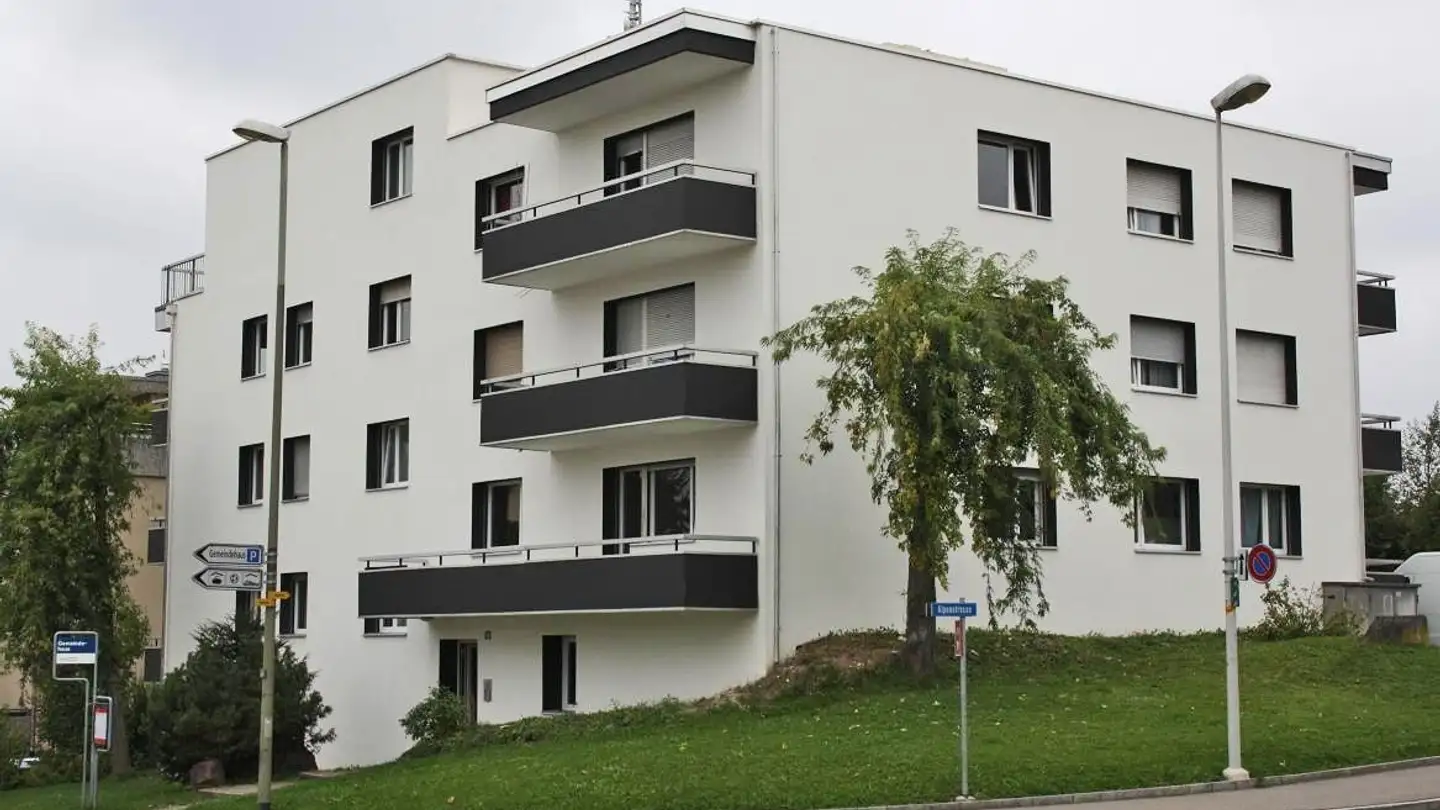 Single garage for rent - Alte Winterthurerstrasse 49, 8304 Wallisellen