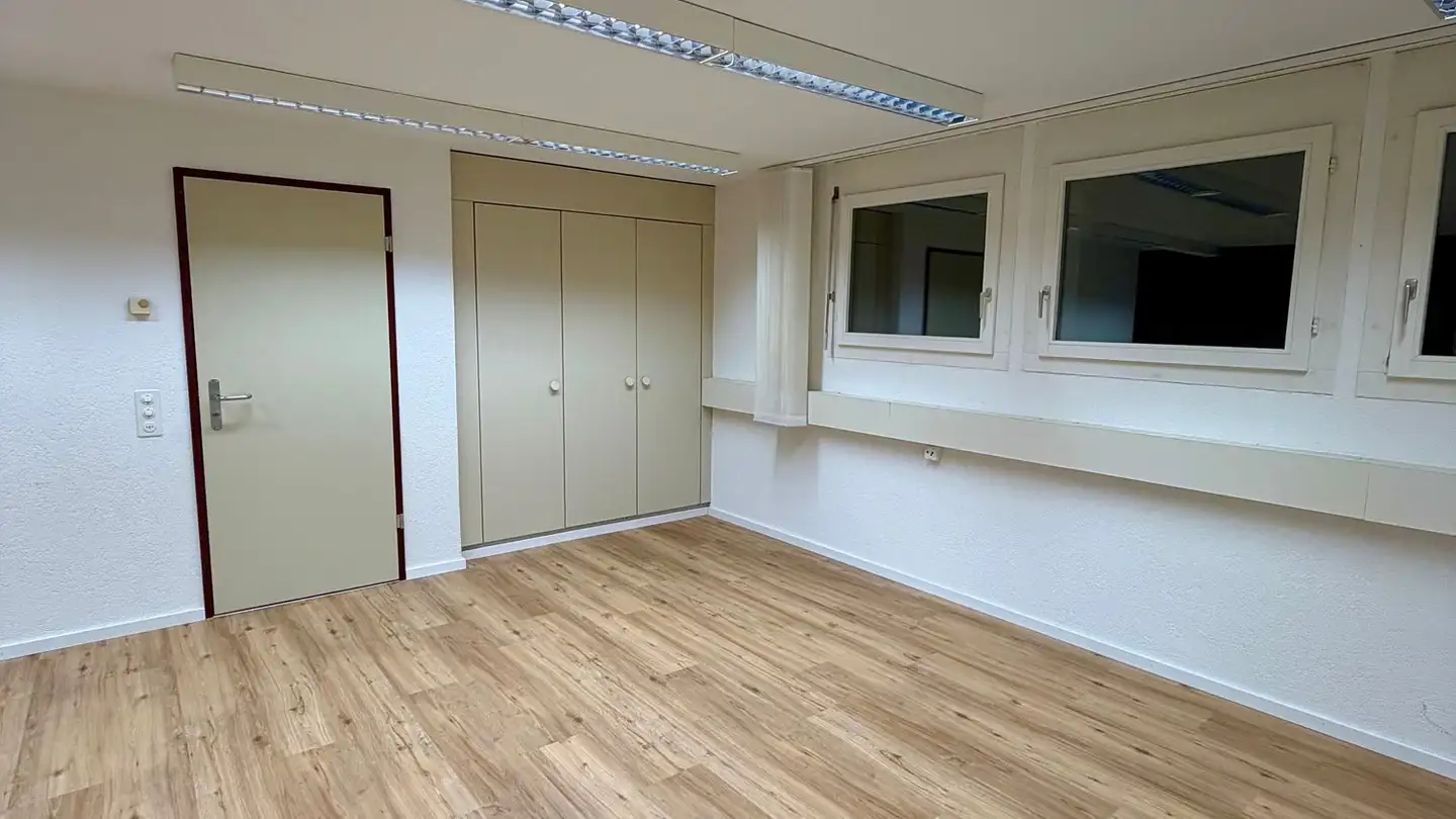 Office space for rent - Wintenbergweg 2, 4436 Oberdorf BL - Photo 3