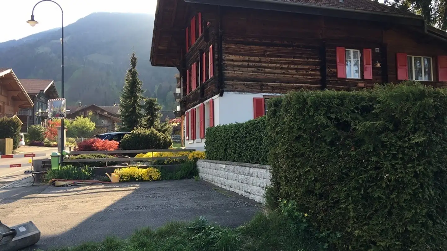 Parcheggio coperto in affitto - Kirchgasse 29, 3812 Wilderswil