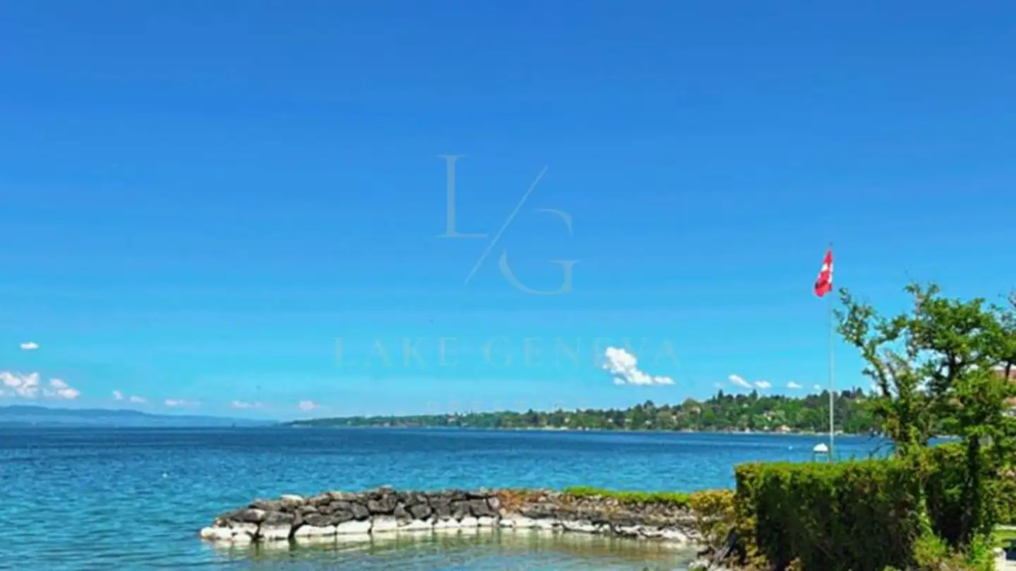 Constructible plot for sale - 1195 Dully