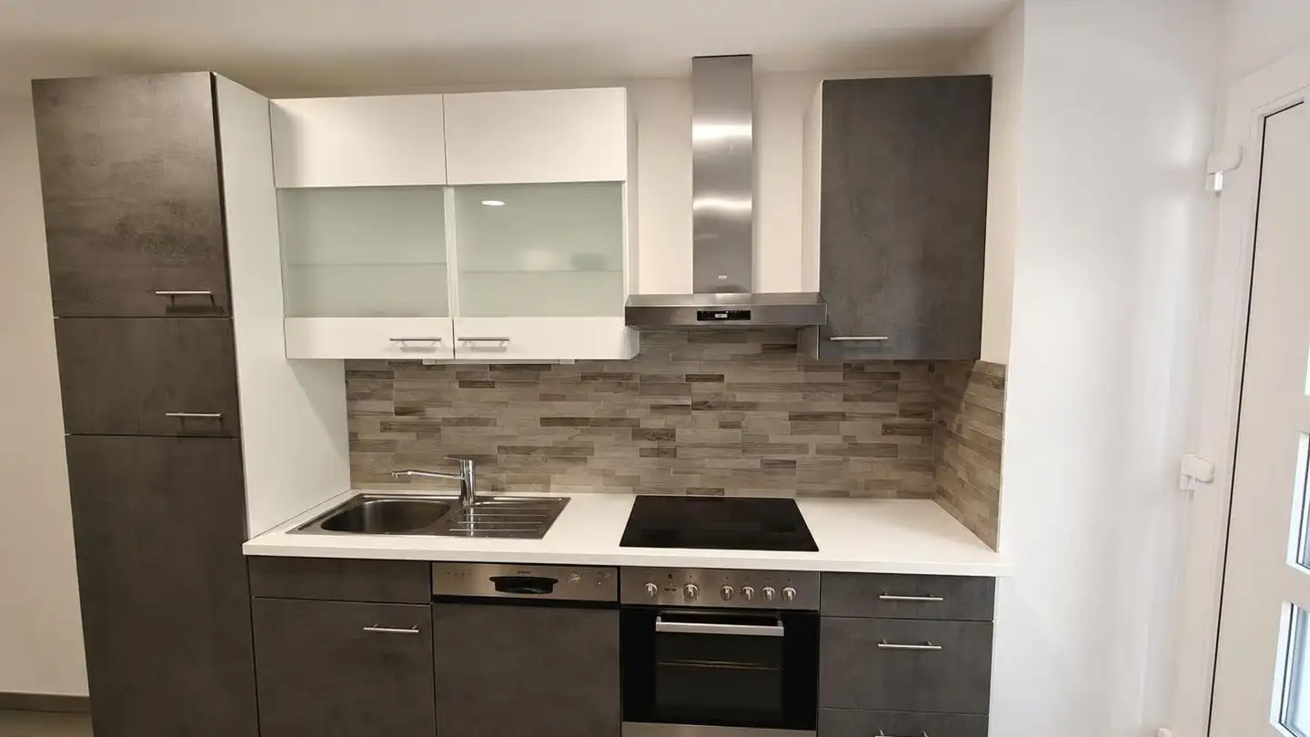 Apartment for rent - Grand Rue, 1904 Vernayaz - Photo 2
