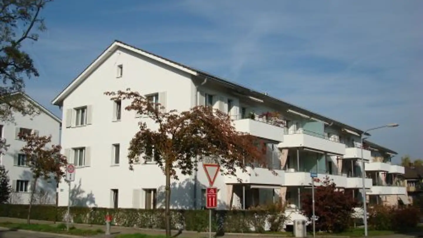 Single garage for rent - Wehntalerstrasse, 8057 Zürich