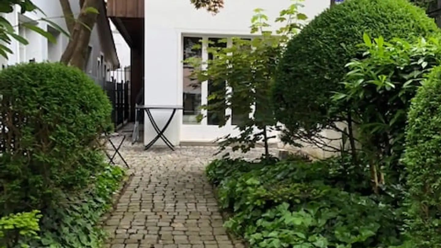 Row house for rent - Augustinergasse 36, 8001 Zürich