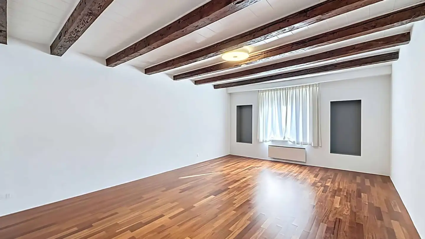 Single house for sale - 1147 Montricher