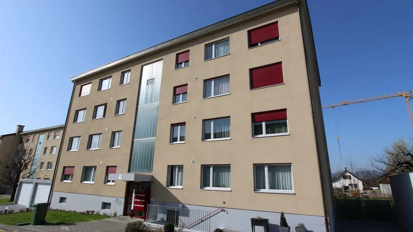 Hobby room for rent - Schilthornweg 5, 2543 Lengnau BE